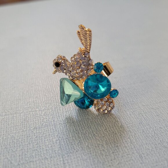 Vintage Gold-Tone Bird Ring With Blue & Clear Rhinestones - Picture 1 of 3
